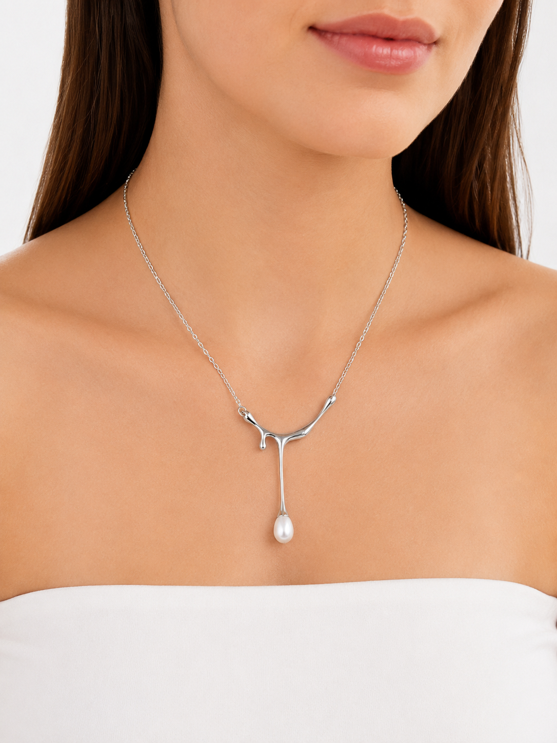 Collar Gota