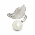 Anillo Hoja Brillante