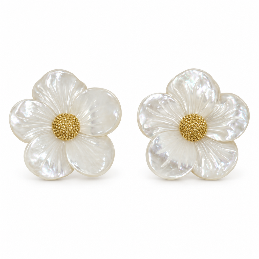 Pendientes Flor de Nácar Dorada