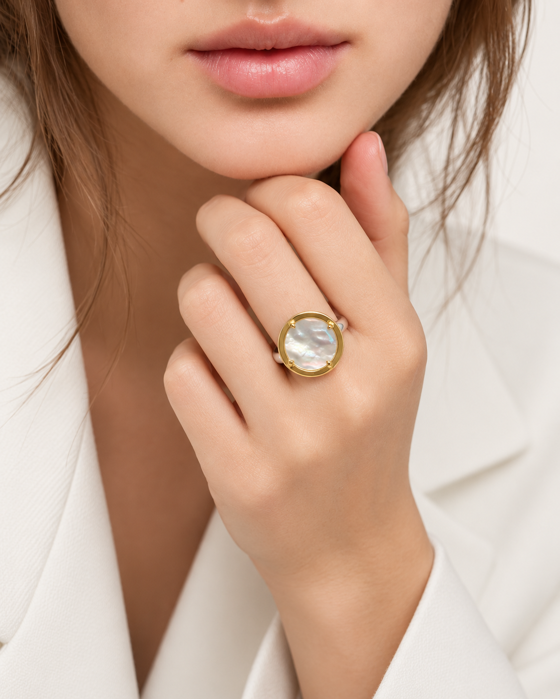 Anillo Círculo Nácar Enmarcado