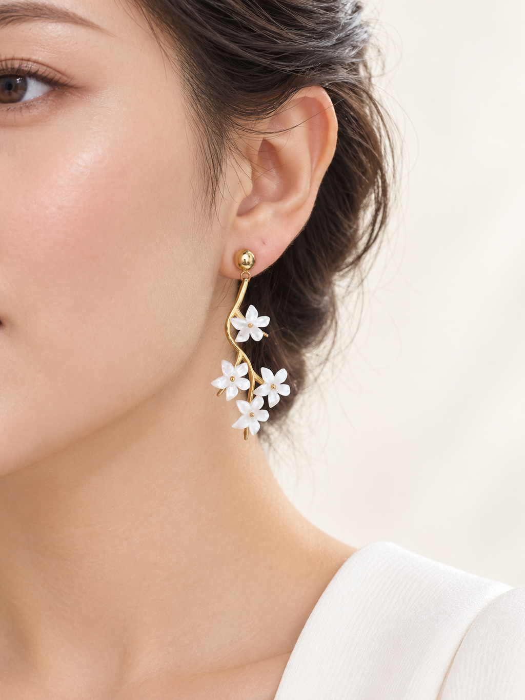 Pendientes Rama Floral Nácar