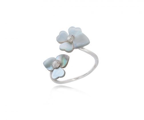 Anillo flor de nácar