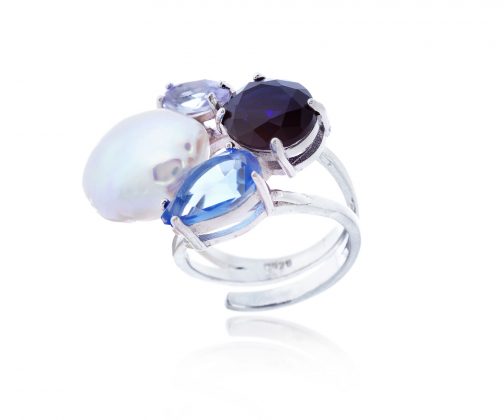 Anillo de plata de ley con perla y circonita