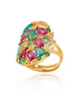Anillo dorado con circonita