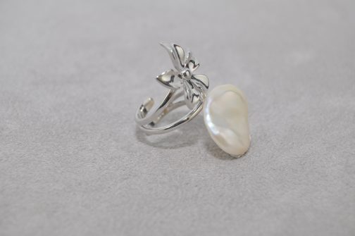 Anillo plata con perla botón