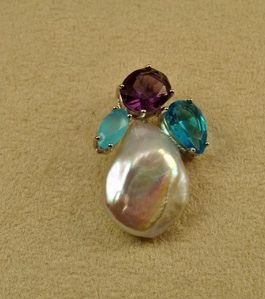 Colgante con circonitas azul