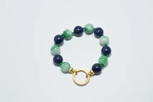 Pulsera con cuentas de lapislazuli y Jade